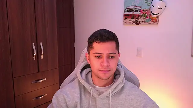 domsantiago  online show from 26, 10, 2025