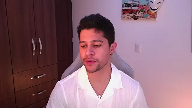 domsantiago  online show from 20, 11, 2025