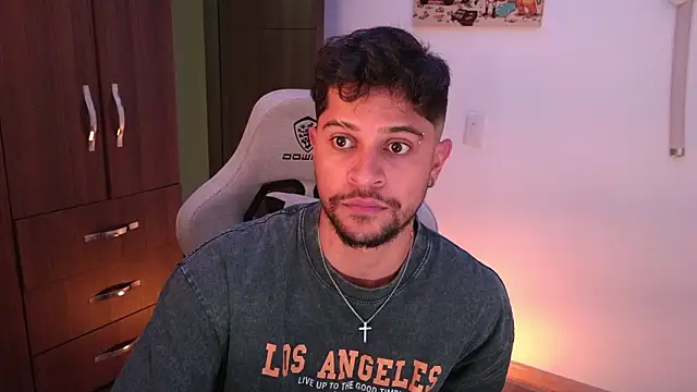 domsantiago  online show from 3, 2, 2026