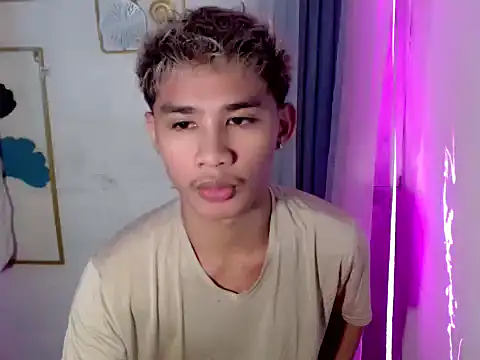 Snapshot of asianhardcock25 chatting on 1, 5, 2026 asianhardcock25 online show from 1, 5, 2026