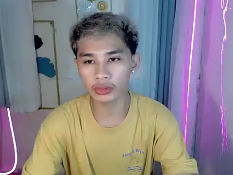 Snapshot of asianhardcock25 chatting on 3, 5, 2026 asianhardcock25 online show from 3, 5, 2026