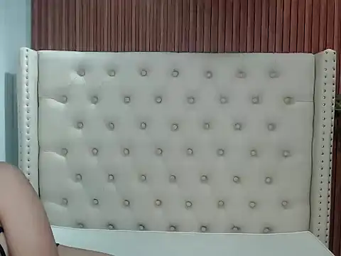 universal slutt online show from 10, 10, 2025