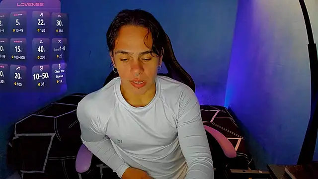 Snapshot of Maximiliano_scoott__ chatting on 14, 10, 2025 Maximiliano scoott   online show from 14, 10, 2025