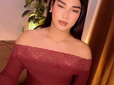 Snapshot of magnificent_kitana chatting on 4, 7, 2026 magnificent kitana online show from 4, 7, 2026