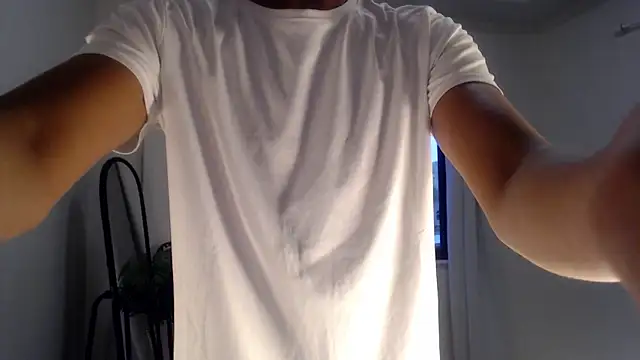 Snapshot of shokolet_2001 chatting on 14, 9, 2025 shokolet 2001 online show from 14, 9, 2025