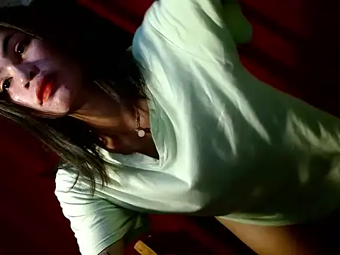 Snapshot of urhotty_megss chatting on 8, 2, 2026 urhotty megss online show from 8, 2, 2026