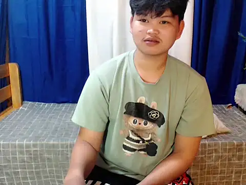 Reynelcock online show from 6, 2, 2026