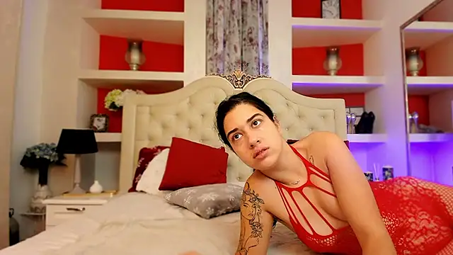 SarraRay online show from 6, 11, 2025