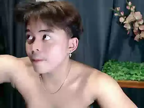 Snapshot of urguy_toshi chatting on 28, 4, 2026 urguy toshi online show from 28, 4, 2026