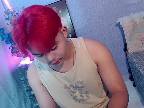 Snapshot of urguy_toshi chatting on 19, 5, 2026 urguy toshi online show from 19, 5, 2026