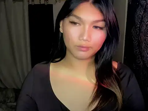 Lou heart online show from 10, 3, 2026