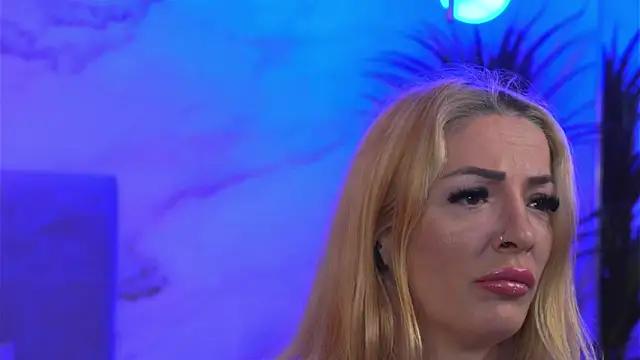 Izabellle02 online show from 6, 4, 2026