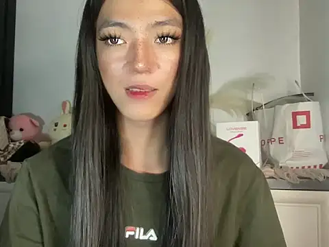 slimladyxoxo online show from 18, 12, 2025