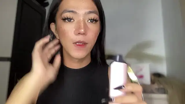 slimladyxoxo online show from 13, 1, 2026