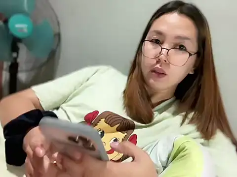 Sweetfucking Alice online show from 23, 3, 2026