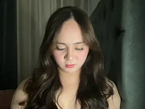 hotrerexxx online show from 1, 11, 2025