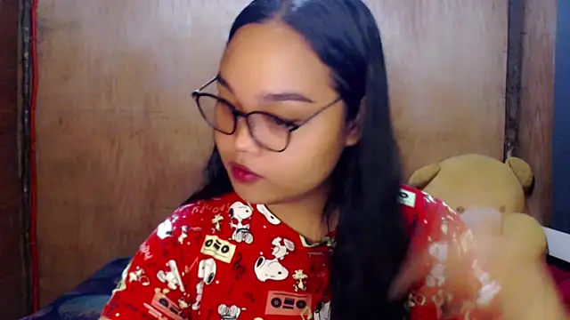 Snapshot of _Lylia chatting on 8, 10, 2025 Lylia online show from 8, 10, 2025