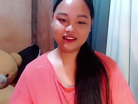  Lylia online show from 5, 12, 2025