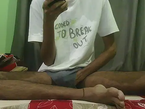 Snapshot of rockyy23boy chatting on 27, 5, 2026 rockyy23boy online show from 27, 5, 2026