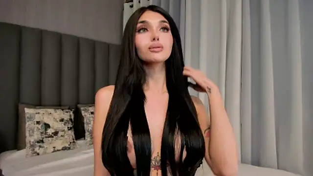 EmeraldGreyson online show from 6, 2, 2026