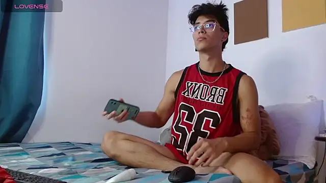 Dylann west online show from 10, 11, 2025