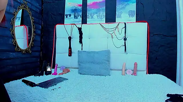 Snapshot of Meghan_storm chatting on 10, 3, 2026 Meghan storm online show from 10, 3, 2026