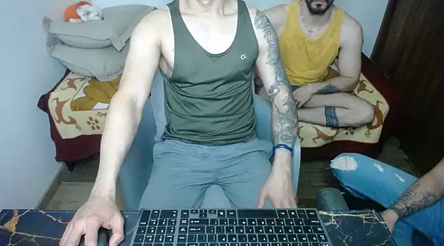 Snapshot of bossking017 chatting on 21, 3, 2025 bossking017 online show from 21, 3, 2025