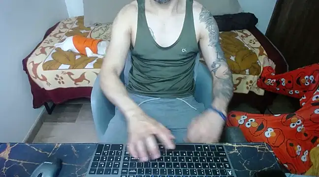 Snapshot of bossking017 chatting on 21, 3, 2025 bossking017 online show from 21, 3, 2025