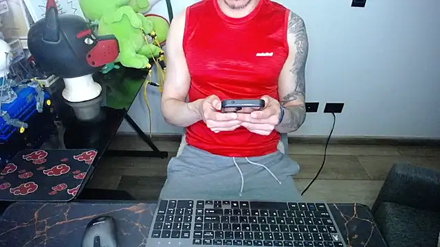 Snapshot of bossking017 chatting on 7, 10, 2025 bossking017 online show from 7, 10, 2025