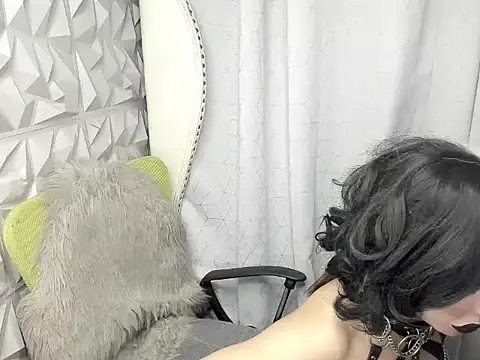 janecomander online show from 4, 4, 2026