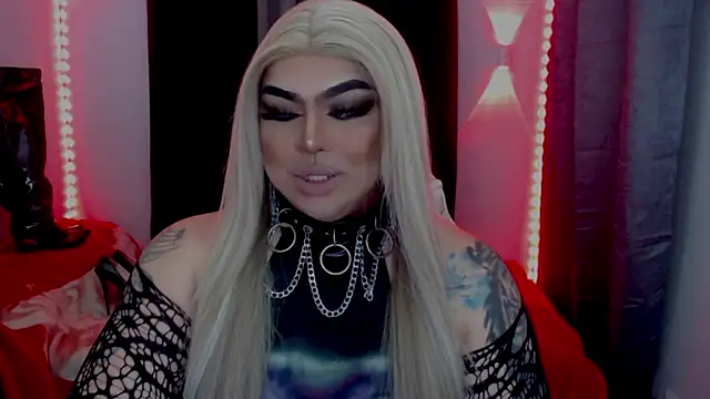 Snapshot of michellevixen922 chatting on 1, 2, 2026 michellevixen922 online show from 1, 2, 2026