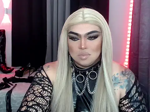 Snapshot of michellevixen922 chatting on 10, 5, 2026 michellevixen922 online show from 10, 5, 2026