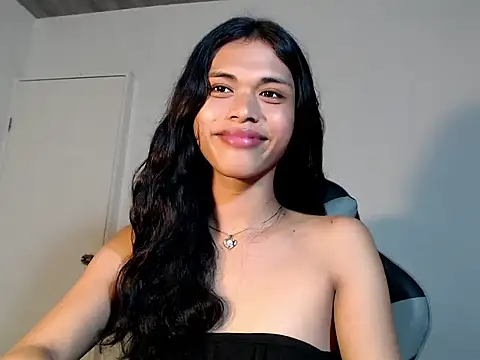 Snapshot of urcurlydiva chatting on 2, 11, 2025 urcurlydiva online show from 2, 11, 2025