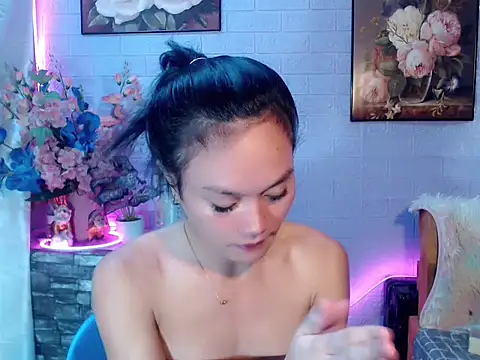 Snapshot of sexybabewarrior chatting on 7, 7, 2026 sexybabewarrior online show from 7, 7, 2026