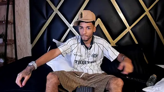 Thiagoferreti online show from 28, 2, 2026