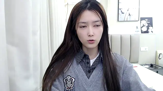 Snapshot of Mimi-cnbaby chatting on 24, 10, 2025 Mimi-cnbaby online show from 24, 10, 2025