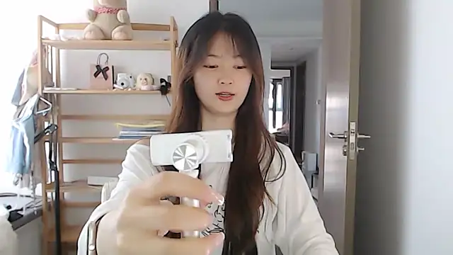 Snapshot of Mimi-cnbaby chatting on 10, 4, 2026 Mimi-cnbaby online show from 10, 4, 2026