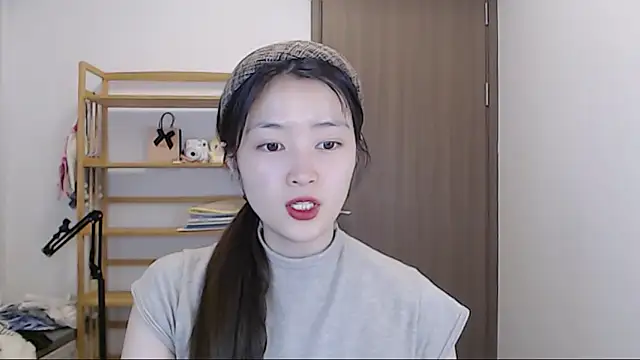 Snapshot of Mimi-cnbaby chatting on 19, 4, 2026 Mimi-cnbaby online show from 19, 4, 2026