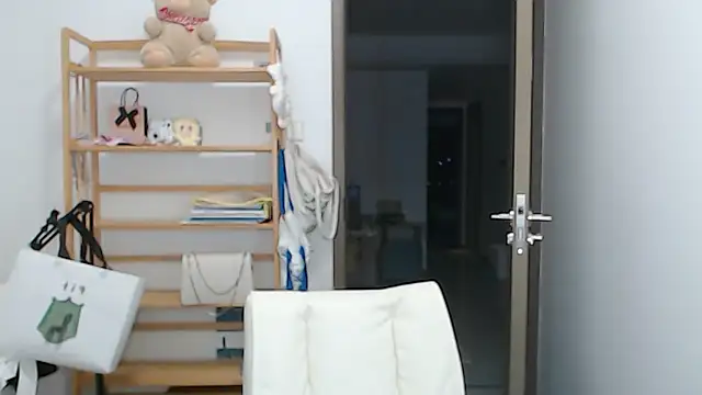 Snapshot of Mimi-cnbaby chatting on 25, 4, 2026 Mimi-cnbaby online show from 25, 4, 2026