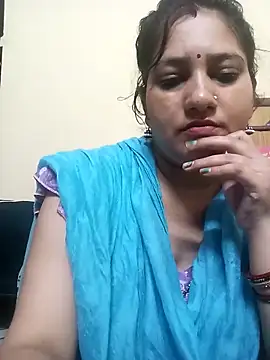 Snapshot of nisha_sweet chatting on 3, 10, 2025 nisha sweet online show from 3, 10, 2025