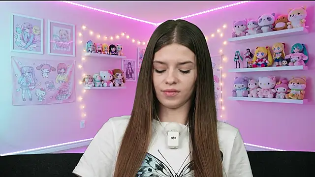 sukie spooky online show from 8, 4, 2026