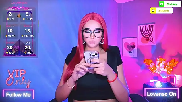 Snapshot of TriciaCumLoader chatting on 2, 3, 2026 TriciaCumLoader online show from 2, 3, 2026