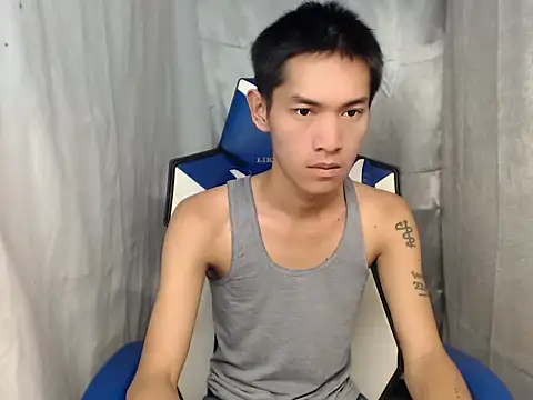 riks tyler online show from 4, 4, 2026