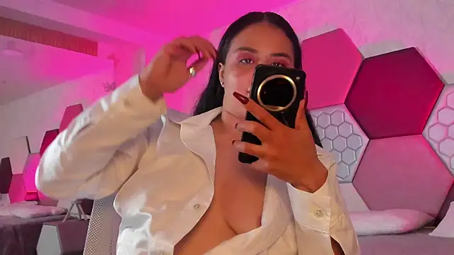 ArielleWilde online show from 4, 7, 2026