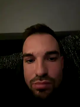 Snapshot of trylee chatting on 5, 10, 2025 trylee online show from 5, 10, 2025