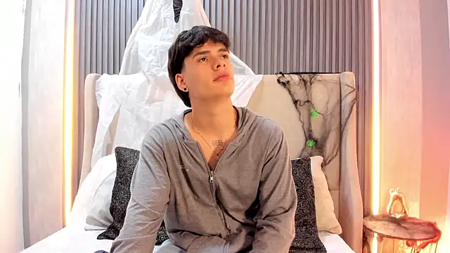 BenitoSaenz online show from 22, 10, 2025