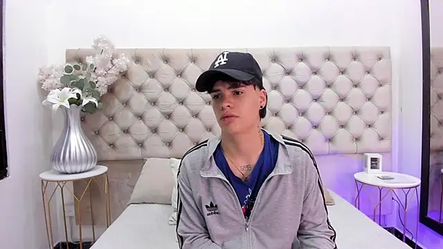 BenitoSaenz online show from 5, 11, 2025