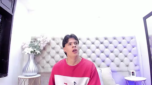 BenitoSaenz online show from 6, 11, 2025