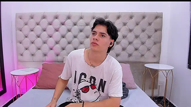 BenitoSaenz online show from 18, 11, 2025