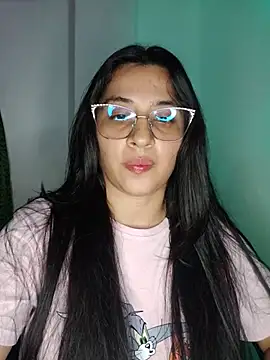 Snapshot of VALENTINA_ROUSE_ chatting on 26, 5, 2026 VALENTINA ROUSE online show from 26, 5, 2026